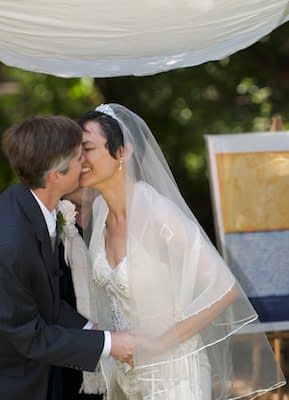 Brides kiss under Chuppah - UC Berkeley Faculty Club - Wedding
